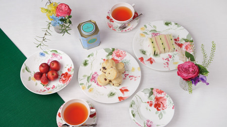 Coloring tea time with flowers--Wedgwood's new collection "Jasper Conlan Floral"
