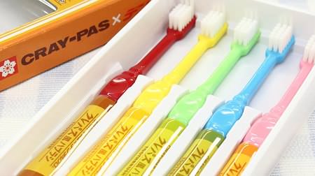 The crepuscular toothbrush is cute ♪ Colorful like a crayon, easy to brush the back teeth of children