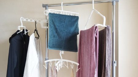 Great for drying the room! 6 ant hangers that splendidly produce laundry