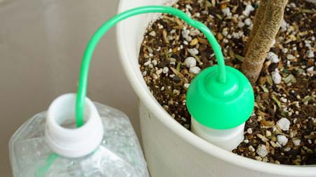 Safe for summer trips. Excellent "watering duty" that can automatically supply water to potted plants
