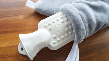 You can wrap it around your waist ♪ The comfort of the British-born long-lived hot water bottle "Yu Yu Bottle"