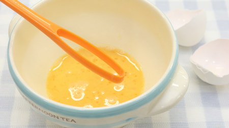 きれいに混ぜて卵料理を美しく--味噌汁やスープにも使える「たまごのなめらかスティック」