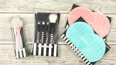 Pink and light blue are cute! Change makeup tools in spring with 3COINS ♪