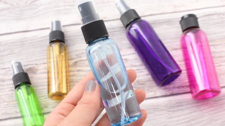 Fashionable ceria "color spray bottle" with exquisite colors--for refilling cosmetics and perfumes