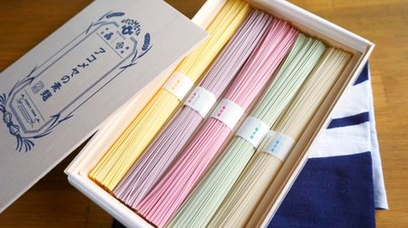 A colorful cool souvenir for summer. Akomeya's "5-colored Miwa Somen" is sure to look and taste!