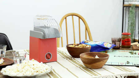 Stylish block-shaped popcorn maker "Popping Block" Freshly made ♪