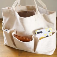 ニトリの「マルチポケットミニバッグ」がバッグインバッグに最適！抜群の収納力で迷子や忘れ物を防ぐ