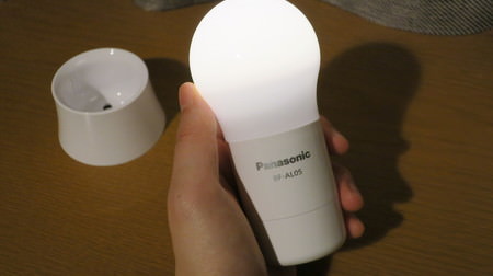 The "ball lantern" that can be used as both a storage light and a flashlight is excellent! The round shape is also pretty