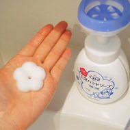 “お花の泡”で子どもの手洗い習慣をサポート！ビオレuの泡スタンプハンドソープが簡単＆楽しい♪