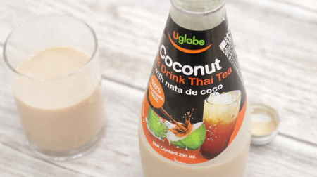 How about Nata de coco once in a while? Natural Lawson's "Coconut Milk Drink Thai Tea" is rich and delicious