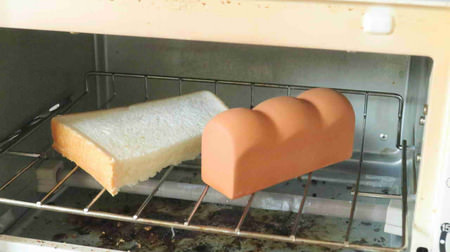 手持ちのトースターをスチーム仕様に！「トーストスチーマー」は食パン形の見た目もキュート