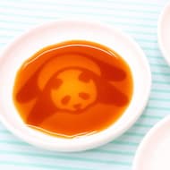 パンダやネコの絵が浮き出る♪ Afternoon Tea LIVINGで見つけた可愛いしょうゆ皿