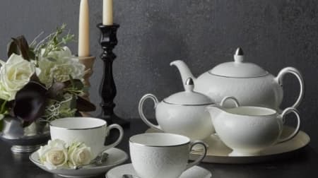 White-colored Western tableware from Wedgwood--with lace patterns, appetizers, new year dishes, etc.