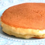 ふわふわスフレパンケーキの作り方--100均グッズで泡立てるメレンゲが決め手