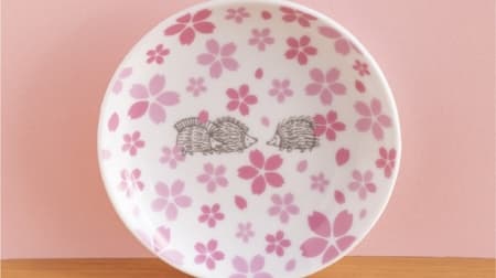 Lisa Larson's "Hedgehog" on cute masts and bean dishes--Gorgeous cherry blossom patterns, towels and washcloths