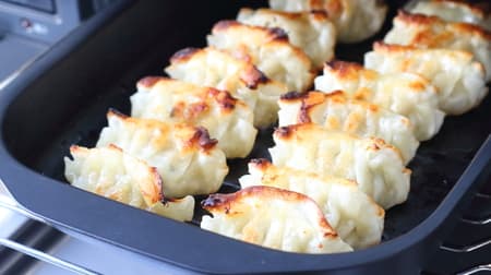 Anyone can bake dumplings crispy! Convenient "grill pan" for grilled fish--also for warming gratin and fried foods