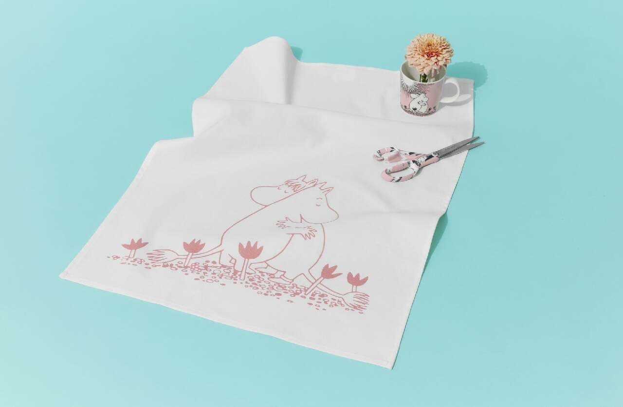 New products from Moomin Arabia's "LOVE" collection to be released in March! Addition of mugs, mini plates, bath towels, etc. Image 3