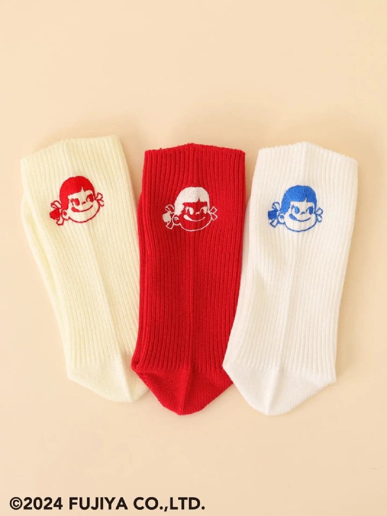 An attractive collaboration between Tabio and Peko-chan! Specially designed socks will be on sale from March 15th at participating stores and online stores nationwide Image 2